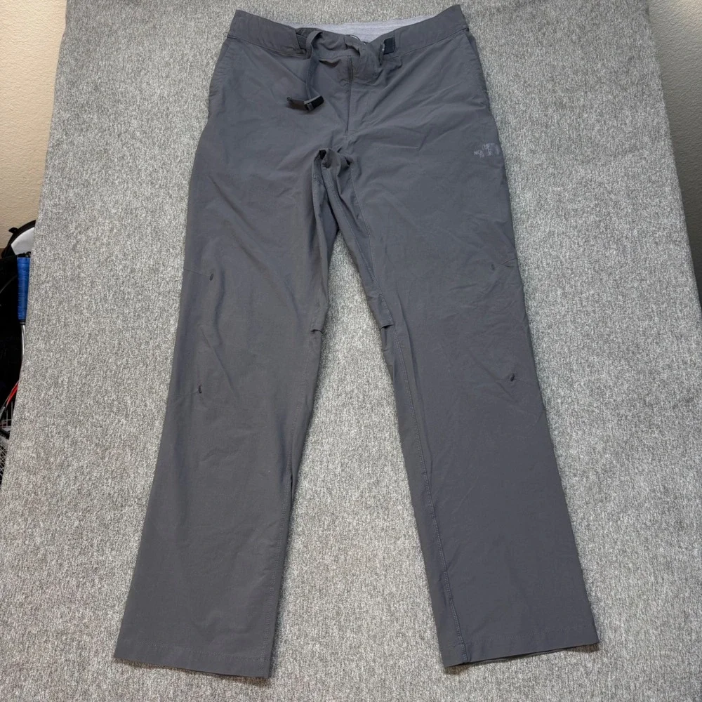 The North Face Mens Gray Hiking Pants Integrated Belt Straight Leg Size 38 Reg